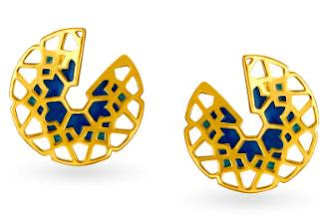 14KT yellow gold Earrings with Openwork and Floral Design